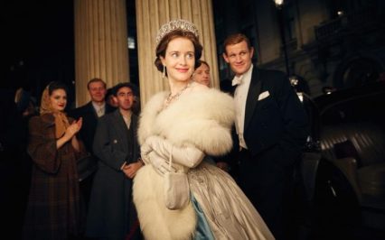 112139797_the_crown_season_1_claire_foy_matt_smith_netflix-large_transzgekzx3m936n5bqk4va8rwtt0gk_6efzt336f62ei5u
